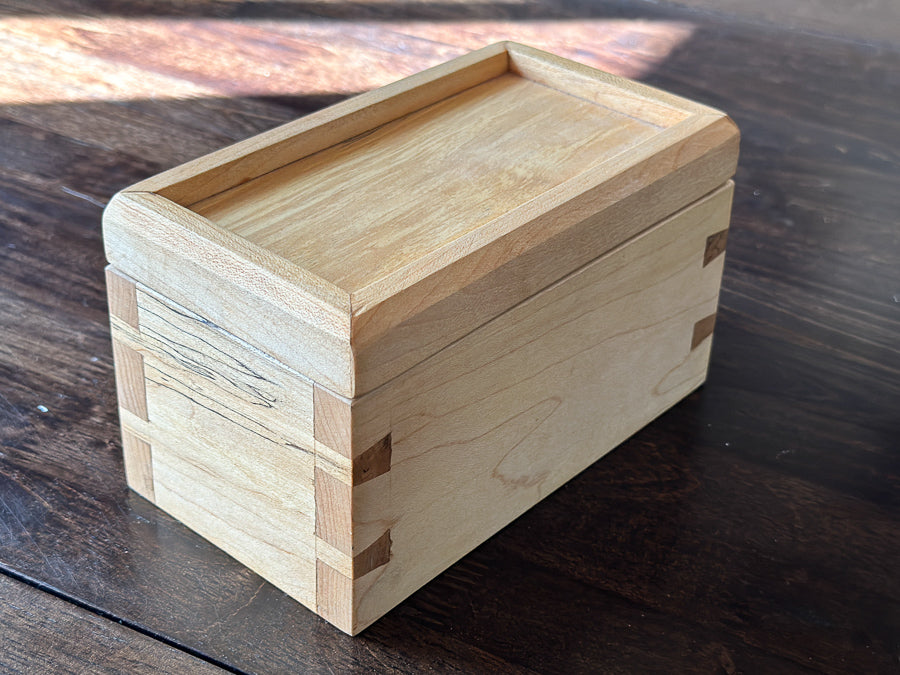 Maple Dovetail Keepsake Box